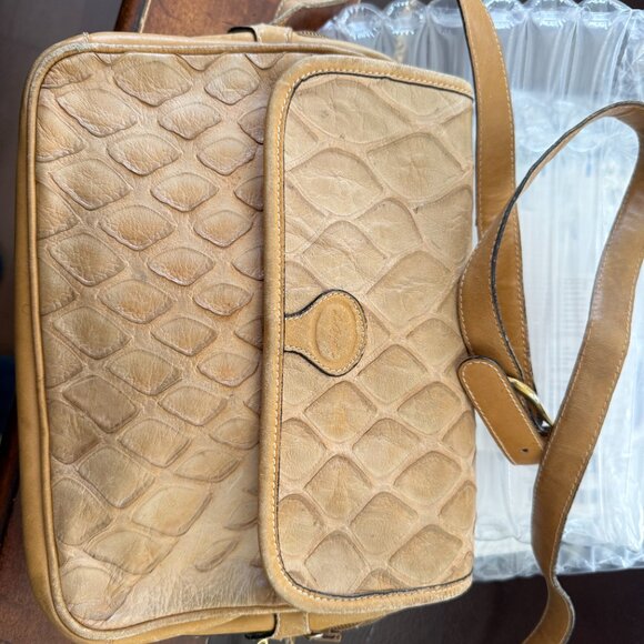 La Coquette di Marta Bottazzi made to measure crossbody. - Picture 4 of 7